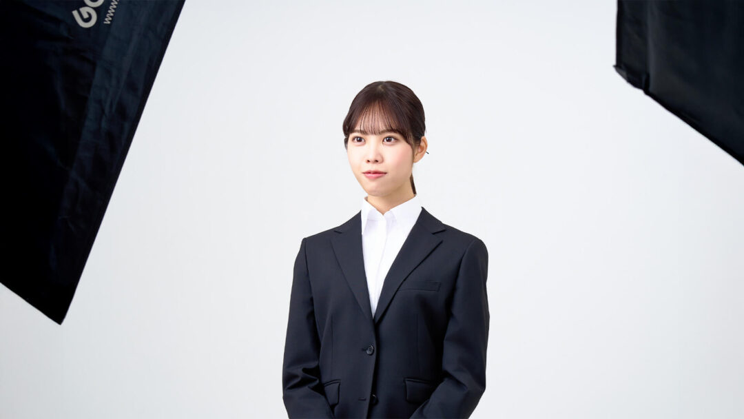 撮影されている女性